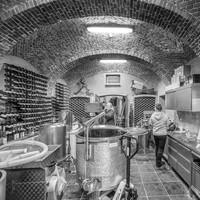 2025 10 05 Villers-la-Vigne Chais 02 N & B
