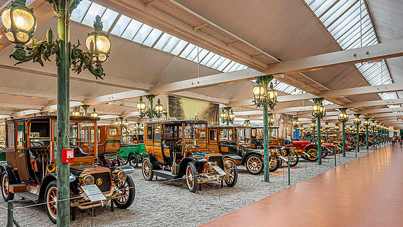 à g : Panhard-Levassor Coupé Chauffeur X8  (F) - 1911