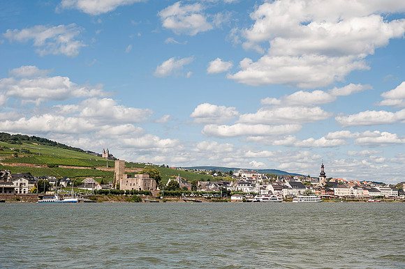 Bac sur le Rhin 2009
