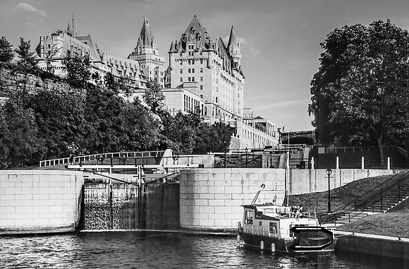 Laurier Castel