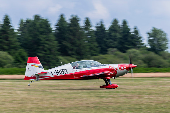 Extra 330LX