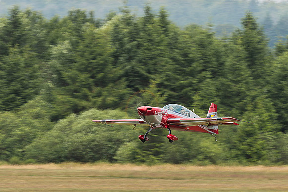 Extra 330LX